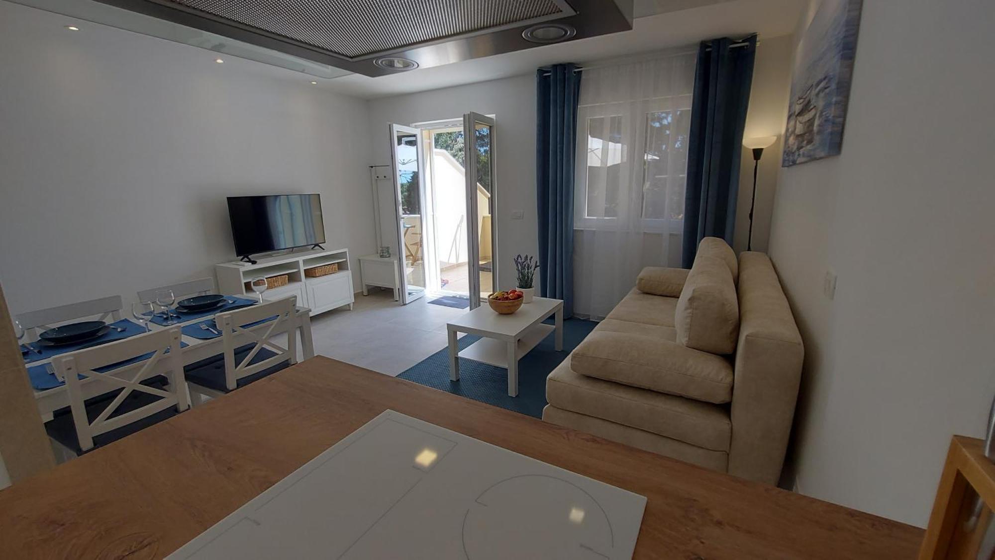 Stellaris Apartma